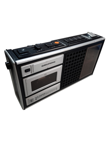 Radiomagnetofon Unitra Grundig RB3200