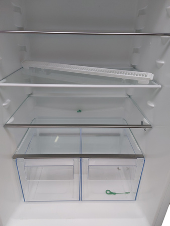 LODÓWKO ZAMRAŻARKA DO ZABUDOWY ELECTROLUX ENN2874CFW 192 + 72 LITRY 140W