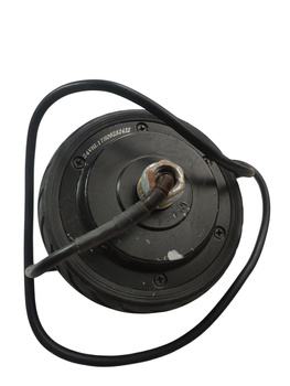 SILNIK Z OPONĄ 24VHL17H09252432 DO HULAJNOGI ELEKTRYCZNEJ CAVION GO