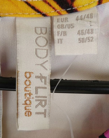 Sukienka w kwiaty Kolorowa ROZ.46 BODY FLIRT