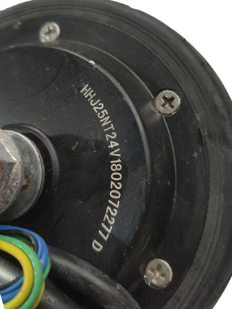 SILNIK Z OPONĄ HHJ25NT24V1802072277 D DO HULAJNOGI ELEKTRYCZNEJ CAVION GO