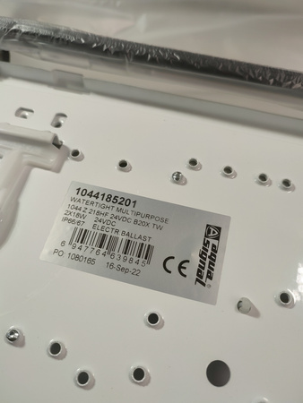 Aqua Signal Oprawa oświetleniowa wodoodporna 1044 Z 218HF 24VDC 2X18W