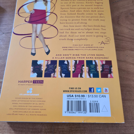Crushed Sara Shepard