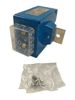 Przekładnik prądowy FRER TAC010 z uzwojeniem pierwotnym 15/1A