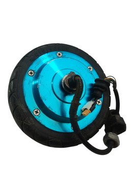 SILNIK Z OPONĄ CB24V1905313379 NIEBIESKI MOTUS 6,5 HULAJNOGA