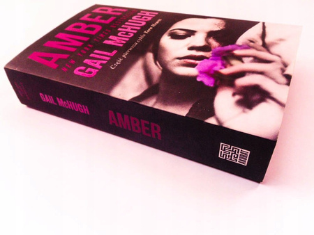 KSIĄŻKA AMBER GAIL MCHUGH
