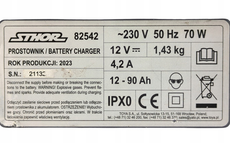 Prostownik LED do akumulatorów 12V 6A 90Ah STHOR 82542