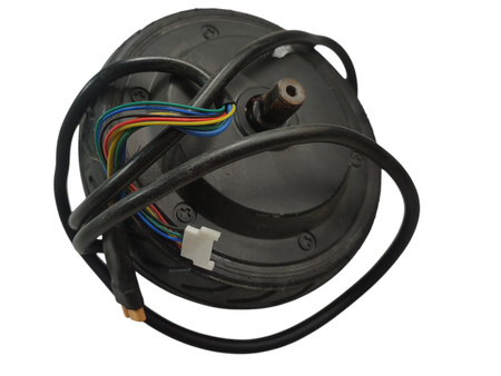 SILNIK Z OPONĄ 8 1/2X2 HHJ25NT24V1802074323 D KOŁO HULAJNOGI SKYMASTER