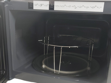 Kuchenka mikrofalowa Panasonic NN-K35NWMEPG 24L 900W Grill Kwarcowy Biała