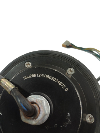 SILNIK Z OPONĄ HHJ25NT24V1802074672 D KOŁO HULAJNOGI CAVION GO