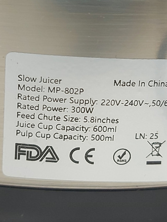 Sokowirówka Wyciskarka do soku MP-802P 300W