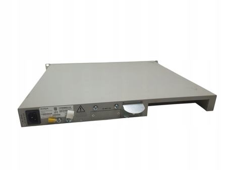 Switch Avaya 5520-24T-PWR 48x 1GB PoE 4x COMBO SFP/RJ-45 1GB