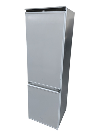 Chłodziarko-zamrażarka Electrolux E7TNGE18S TwinTech NoFrost GreenZone