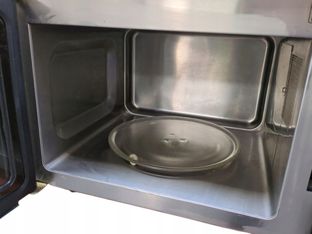 Kuchenka mikrofalowa SIEMENS HF26551 900 W