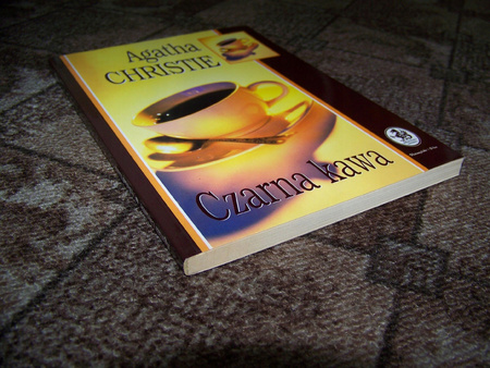 Czarna kawa Agatha Christie