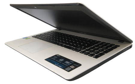 Laptop Asus X552M Celeron N2940 4GB 1TB 15.6" GeForce 920M