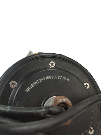 SILNIK Z OPONĄ HHJ25NT24V1802072730 D HULAJNOGI CAVION GO