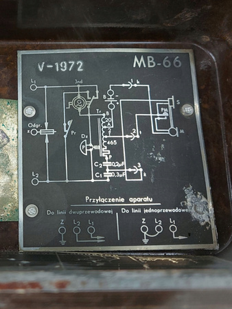 Stary Telefon polowy MB-66