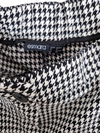 Esmara Spodnie Damskie Białe z czarnym wzorem Rozmiar XXL