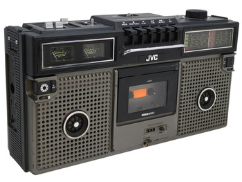 Radiomagnetofon JVC RC-717L
