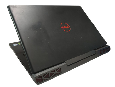 Laptop Dell Inspiron 7567 Intel Core i7-7700HQ 8GB DDR4 500GB SSD M.2