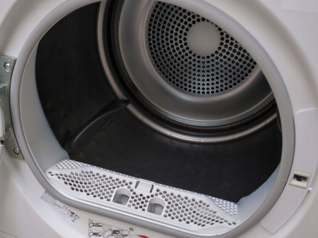 Suszarka kondensacyjna z pompą ciepła Electrolux EDH3498RDE 9 kg A++