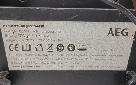 Prostownik warsztatowy samochodowy AEG WM10 6V/12V 10A 180 W