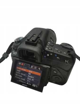 Aparat fotograficzny Sony Alpha DSLR-A350 2x OBIEKTYW 2x BATERIA Z ŁADOWARK