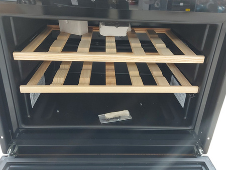 Chłodziarka do wina ELECTROLUX KBW5X (18 butelek)