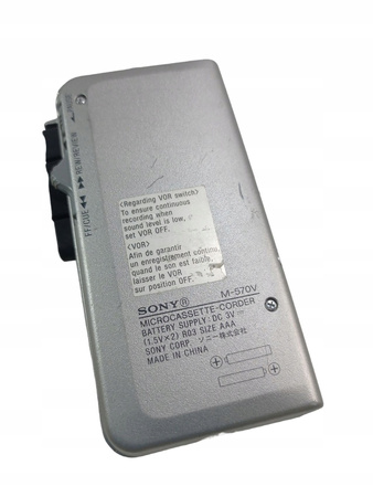 Dyktafon kasetowy SONY M-570V Srebrny