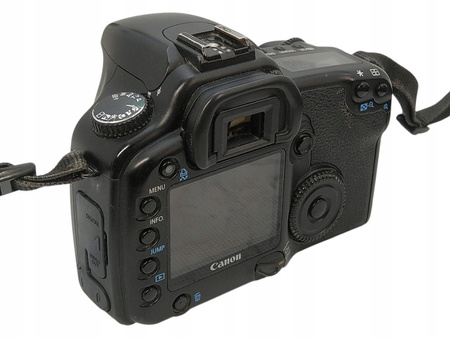 Kompletne body aparatu Canon EOS 30D DS126131