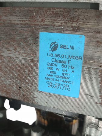 SILNIK NAPĘDOWY SELNI U3.55.01.M03R 00145361 PRALKI BOSCH