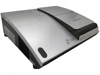 Projektor ultraogniskowy Hitach CP-A100