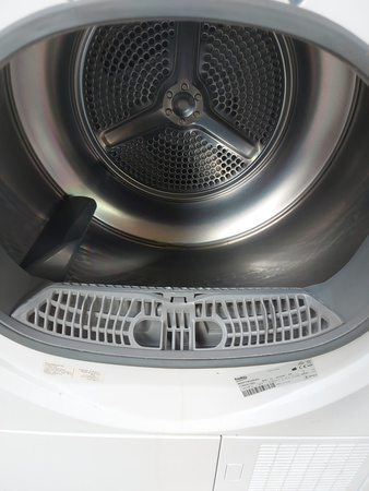 Suszarka Kondensacyjna z pompą ciepła BEKO MDF7434RXC 7kg 60 cm