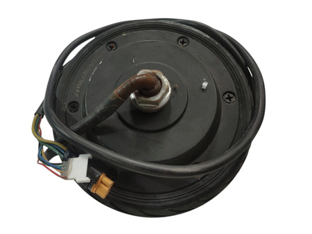 SILNIK Z OPONĄ 24VHL17H09282820 CAVION GO HULAJNOGA