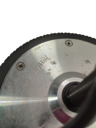 SILNIK Z OPONĄ BQ25-36V086537 DESKOROLKI SKYMASTER