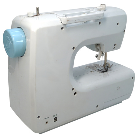 Maszyna do szycia Łucznik Everyday Automatic biała