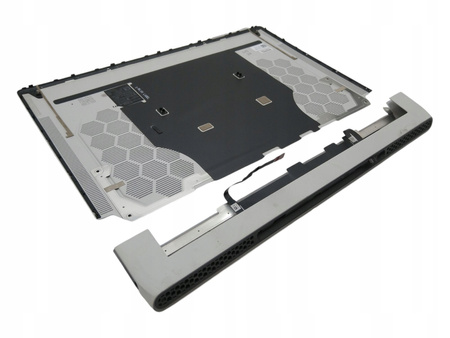 Tył obudowy laptopa Dell Alienware P111F003