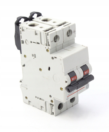 Wyłącznik nadprądowy MODULAR PLUS EP102UCC01