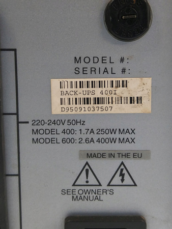 Zasilacz awaryjny UPS APC BACK-UPS 400