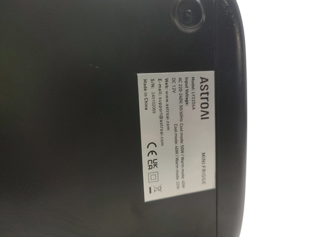 Mini lodówka AstroAI LY2206A 6L – chłodzenie i ogrzewanie AC/DC