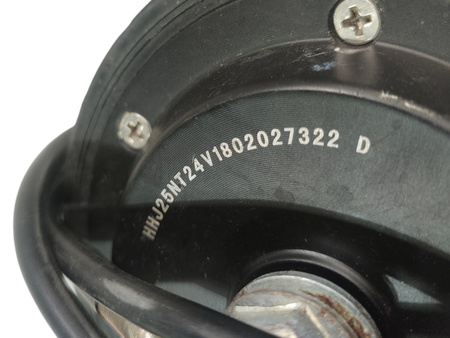 SILNIK Z OPONĄ HHJ25NT24V1802027322 D HULAJNOGI CAVION GO