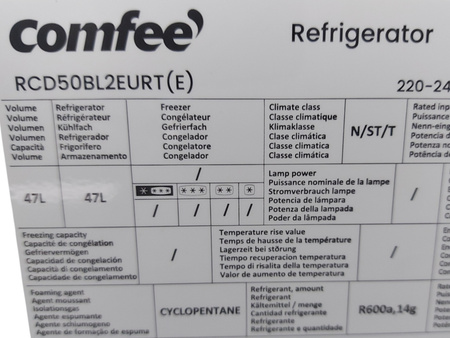 Lodówka jednodrzwiowa Comfee RCD50BL2EURT(E) 47L Retro design