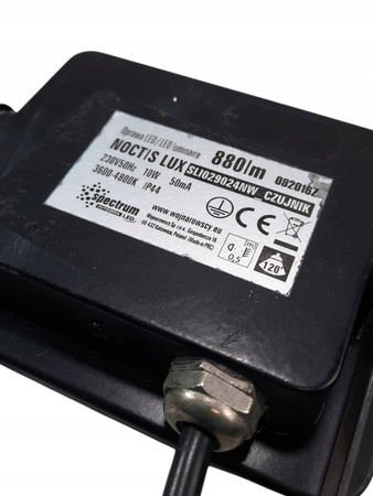 Spectrum Naświetlacz LED 10W 880lm IP44 NOCTIS LUX z czujnikiem ruchu