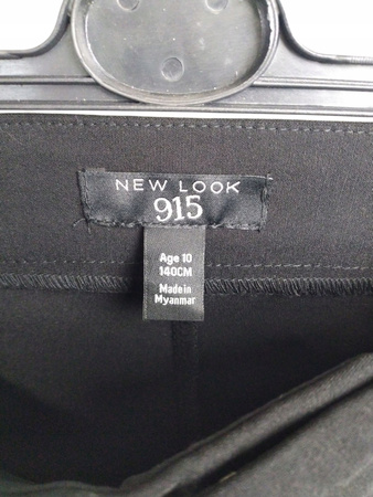 Spodnie dziecięce NEW LOOK Rozmiar 140cm CZARNE