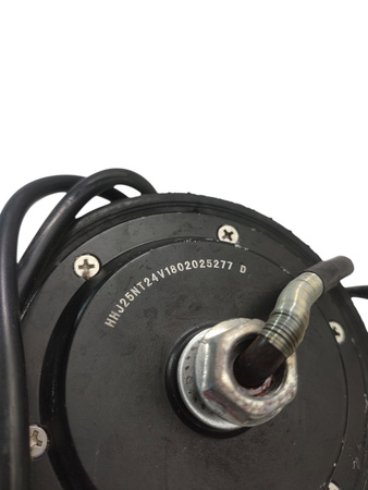 SILNIK Z OPONĄ HHJ25NT36V1802025277 D KOŁO CAVION GO