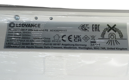 Panel LED Ledvance Comfort 60x60cm 28W 3640lm 3000K UGR19