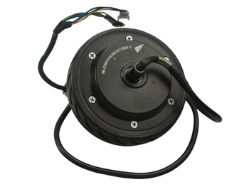 SILNIK Z OPONĄ HHJ25NT24V1802073526 D CAVION GO DESKOROLKA