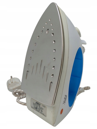 ŻELAZKO PAROWE ZE SPRYSKIWACZEM AFK DB-1600.3 1600W
