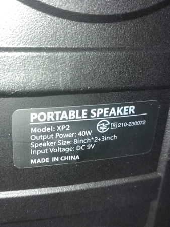 Głośnik bezprzewodowy karaoke Lororado 40W XP2 2x MIKROFON + PILOT